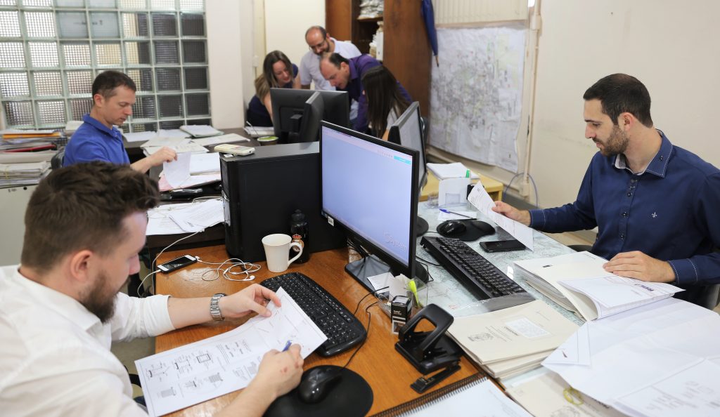 Setor de Análise e Aprovação da Secretaria Municipal de Obras e Habitação Crédito: Prefitura de Erechim/Ascom
