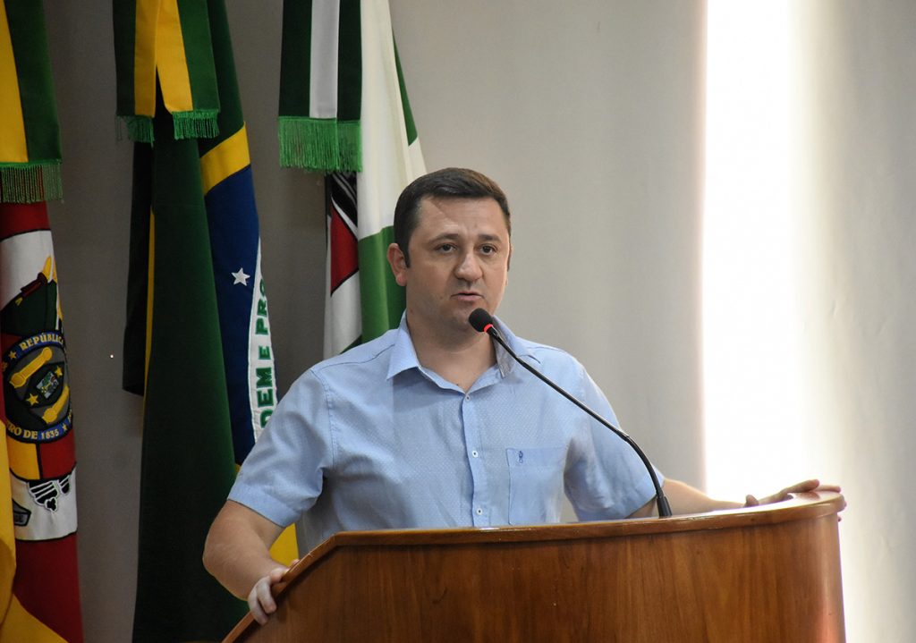 Vereador Ale Dal Zotto faz solicitação visando ampliar o cadastro de doadores de medula óssea em Erechim | Câmara de Vereadores de Erechim/Comunicação