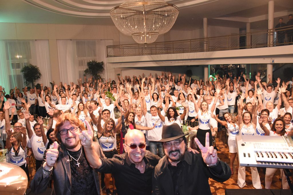 Festa de comemoração dos 84 anos de fundação do Clube do Comércio reuniu grande público | Crédito: André Fotos