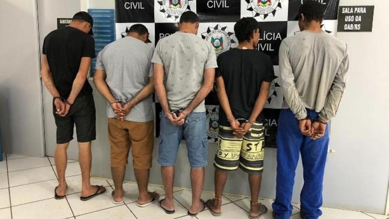 Deflagrada em Erechim, operação Cravo prende cinco indivíduos Crédito: Polícia Civil