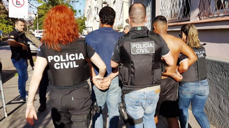 Polícia Civil realizou operação 'Flores de Aço' em 25 cidades do RS para combater a violência contra a mulher Foto: Polícia Civil/Imprensa