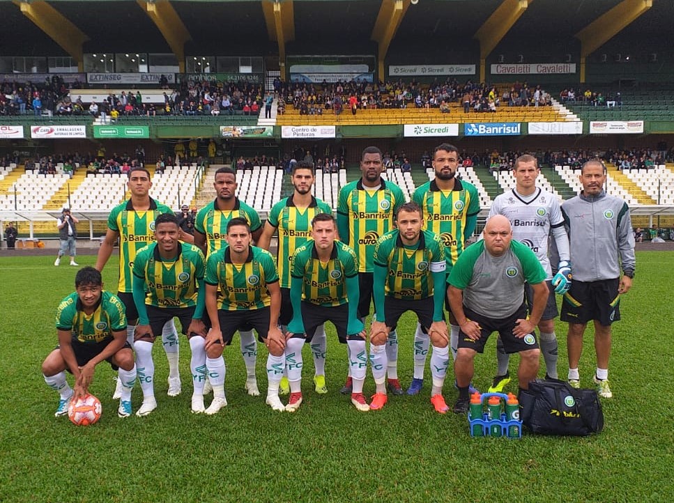 Equipe do Ypiranga para o jogo contra o São Paulo, no sábado,  20 de abril   |   Foto: Matheus Cerutti/ Imprensa do Ypiranga