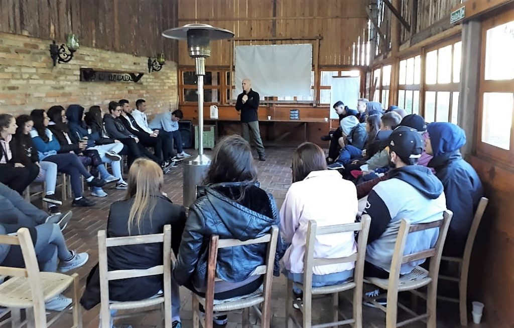 O grupo de alunos também participou de um treinamento empresarial na Fazenda Sonho Meu, em Canela 