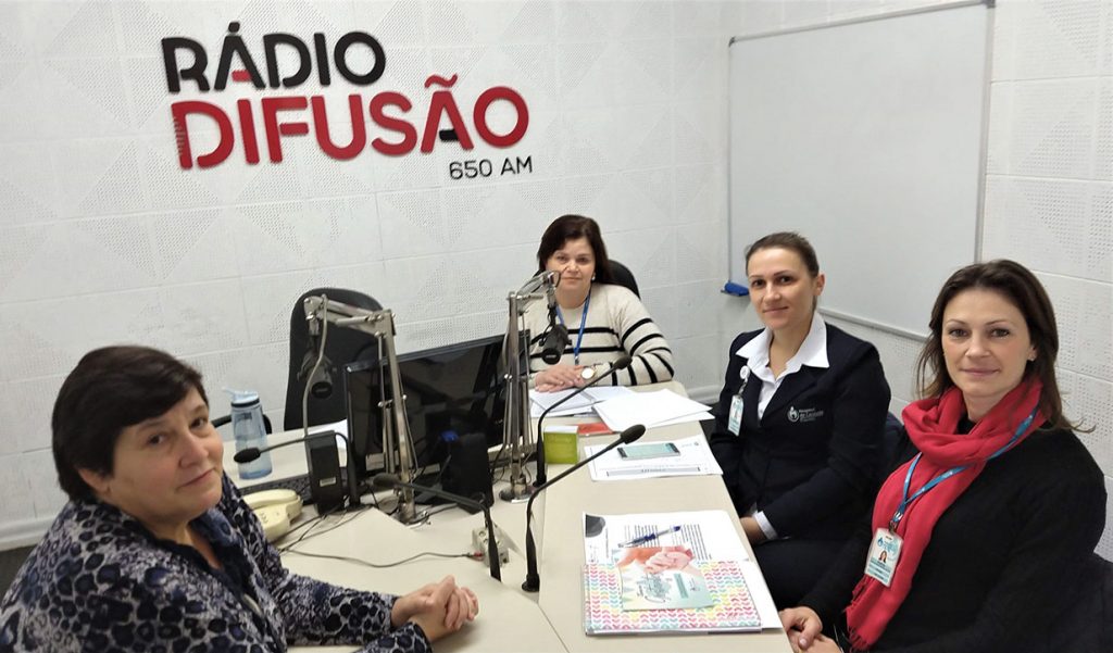 A partir da Esquerda, Marilei Jorosczinski, Miriam Ceconello, Liliane Rodrigues e Carina Balvedi Leandro