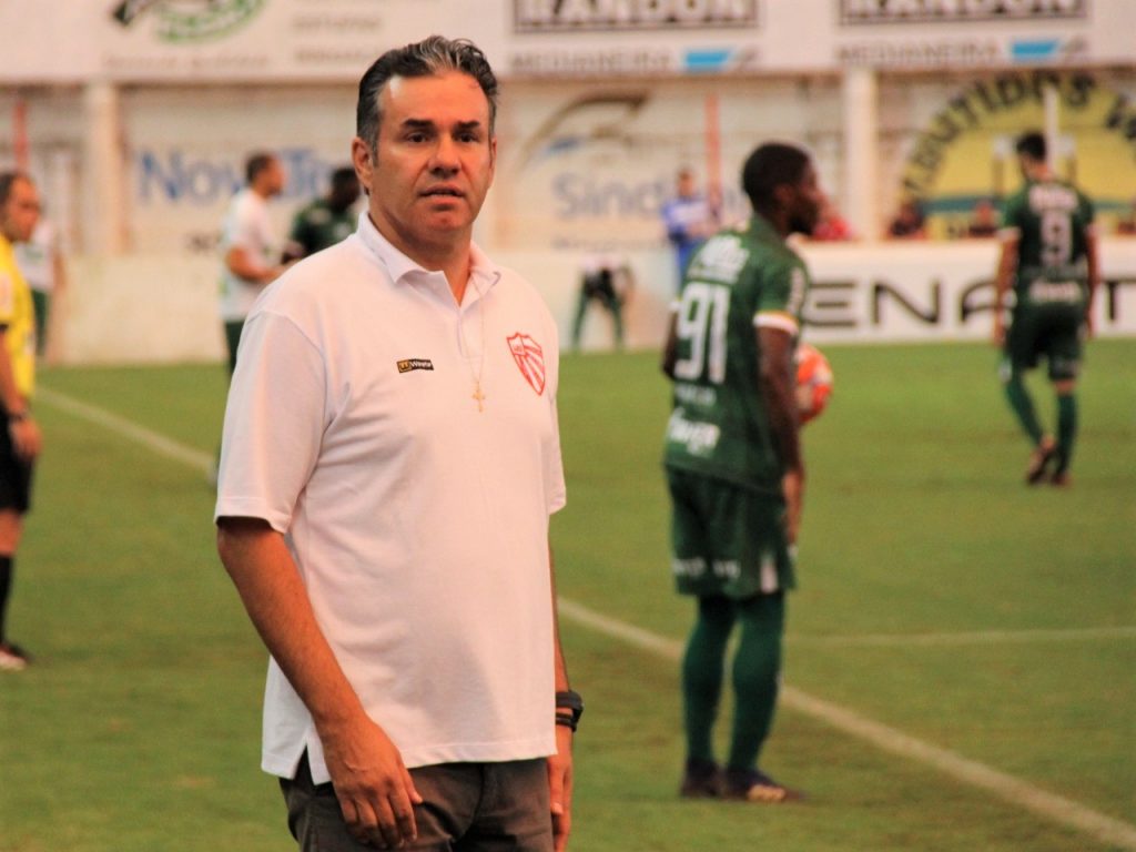 Paulo Henrique Marques, novo técnico do Ypiranga para a temporada 2020   |   Foto: YFC/Imprensa